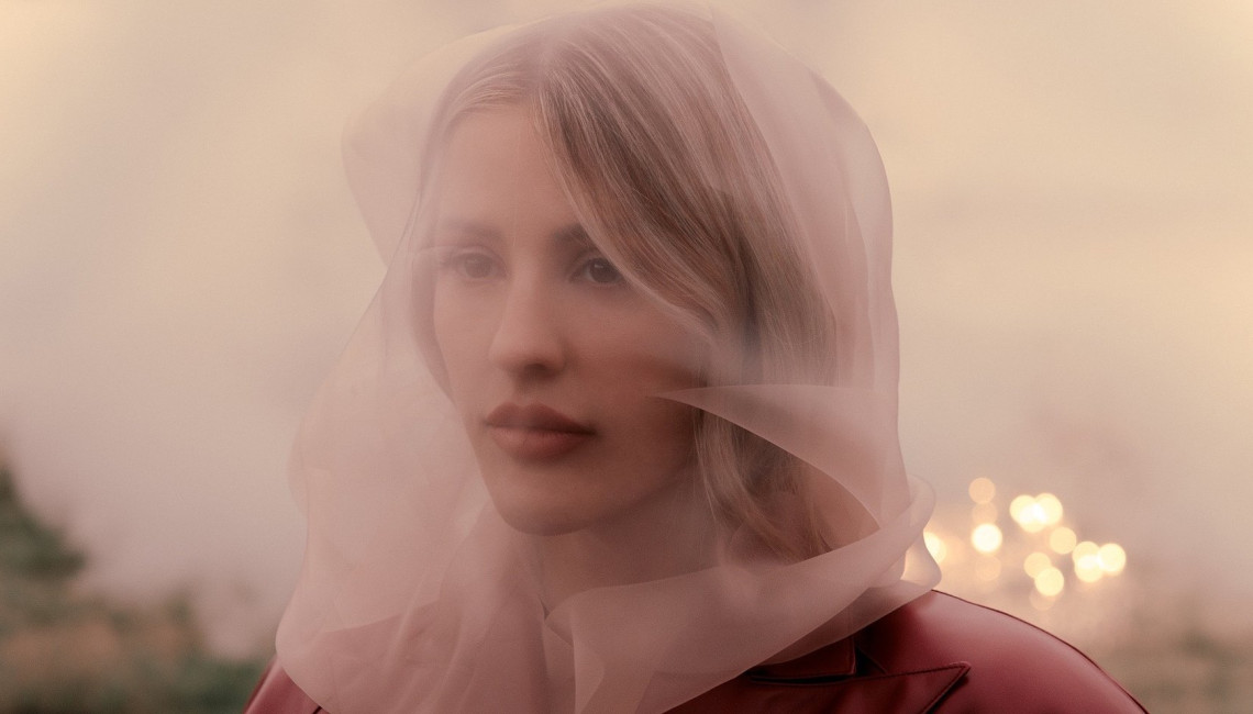 Ellie Goulding prezentuje „Destiny”, pierwszy solowy utwór od dwóch lat