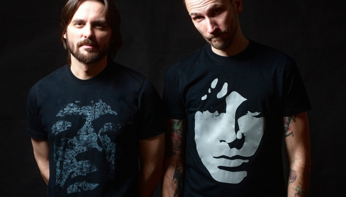 Burn This Song debiutuje utworem "Black Betty” na soundtracku amerykańskiego filmu "The Choice” i prezentuje swój pierwszy klip