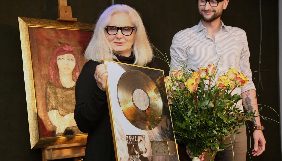 Złota płyta dla Magdy Umer za album "Duety. Tak młodo jak teraz..."