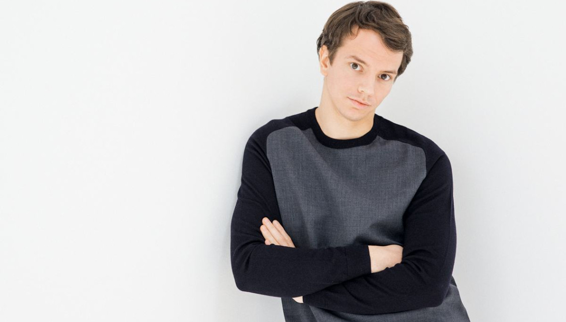 Wszystkie kolory w muzyce Alle Farben - autora hitu 'Please Tell Rosie'