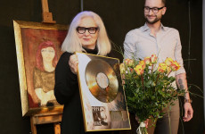 Złota płyta dla Magdy Umer za album "Duety. Tak młodo jak teraz..."