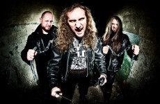 Premiera "A Perfect Evil" Amorphous 1 marca