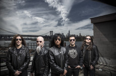 Anthrax gościem specjalnym Iron Maiden.