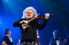 Okładka DVD grupy Krzak