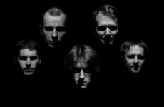 Echoe prezentuje debiutancki album