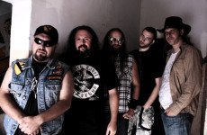 Chain Reaction i Leash Eye w Hard Rock Cafe