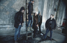 Milczenie Owiec klimatycznie w coverze Republiki 