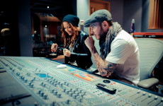 Zobacz najnowszy teledysk Patricii Kazadi i M. Pokory