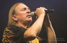 Marek Piekarczyk BezGwaru