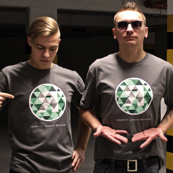 Romantycy Lekkich Obyczajów: "Postanowiliśmy zabawić się wyobraźnią"