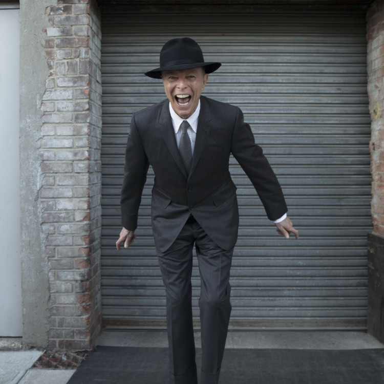 David Bowie - obejrzyj najnowszy klip upamiętniajacy życie i twórczość Legendy