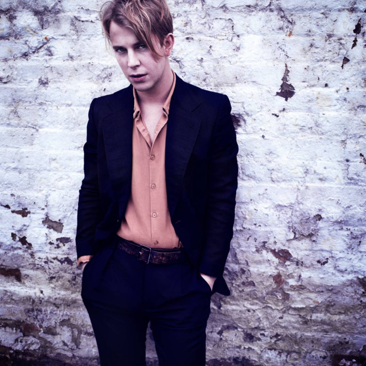 Tom Odell powraca z nową płytą - "„Wrong Crowd” - premiera  10 czerwca! Zobacz teledysk do tytułowego utworu!
