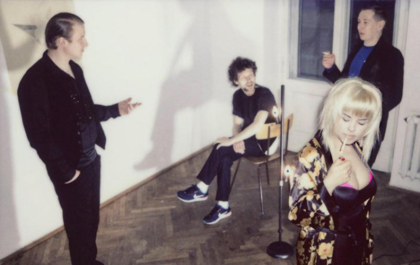 Nowy teledysk Frozen Bird i koncert premierowy