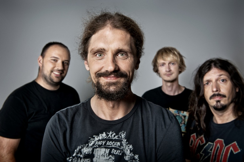 Nowy singiel Gienek Loska Band