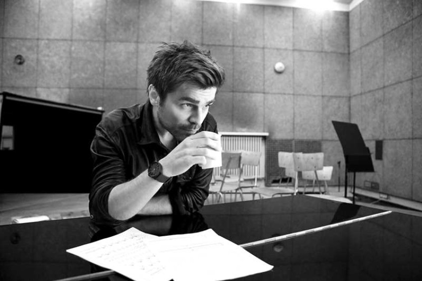 Dziś premiera: Łukasz Zagrobelny "Ja tu zostaję". Zobacz teledysk!